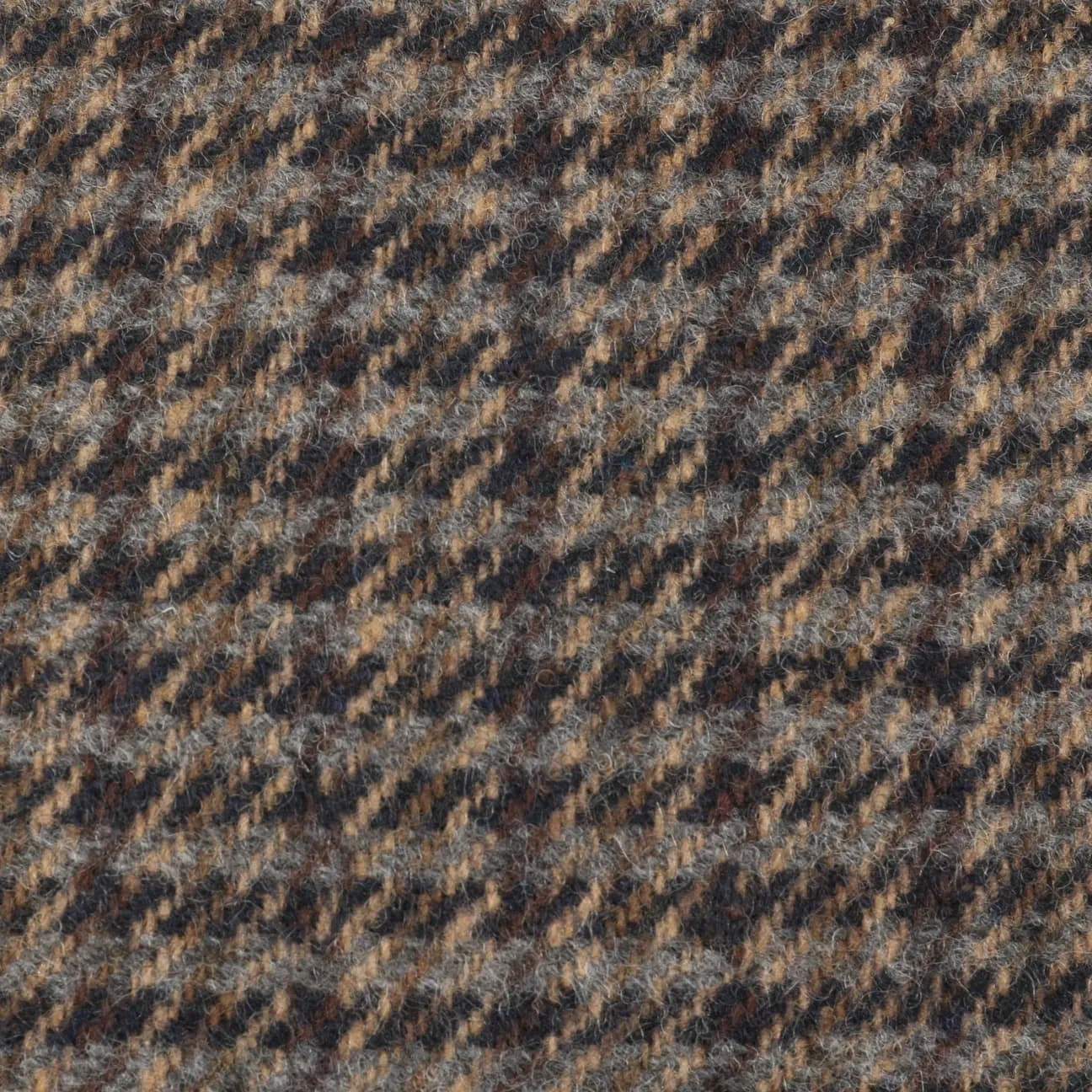 Britain Houndstooth Flat Cap by Lierys