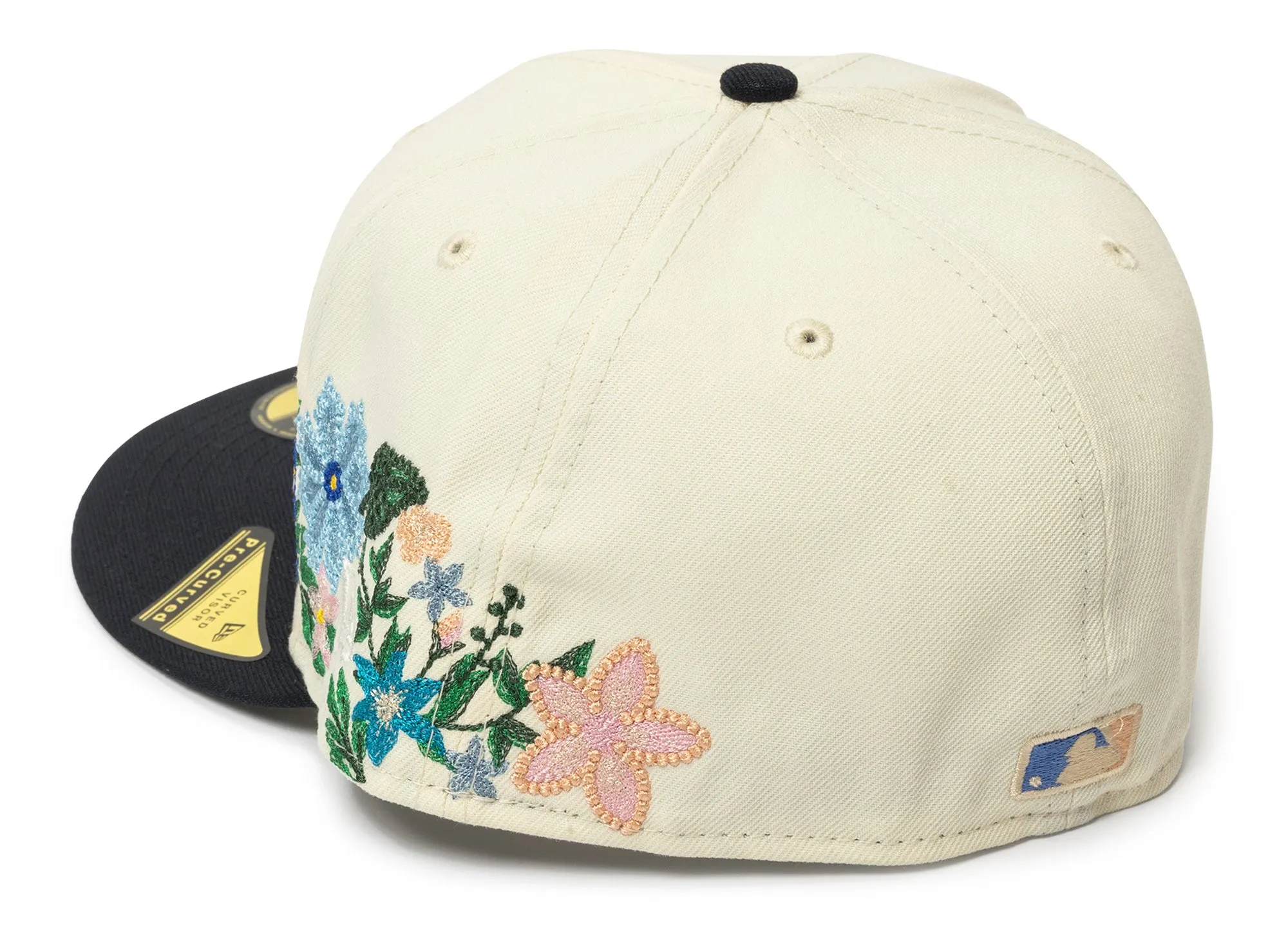 New Era Tonal Florals Pittsburg Pirates Fitted Hat xld