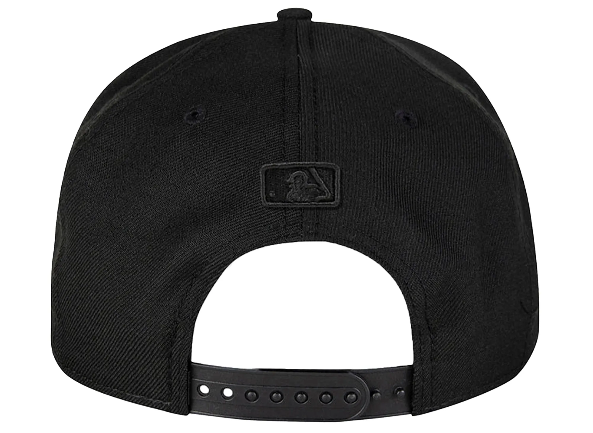 Paper Planes x New York Yankees Blackout 9FIFTY Snapback Hat